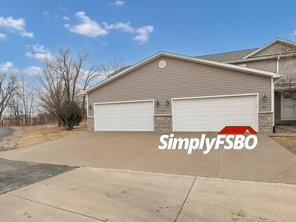 1570 Savannah Cir Unit A1, Davenport, IA 52807