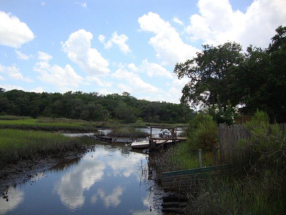 4th image of 1518 Cove Landing Dr