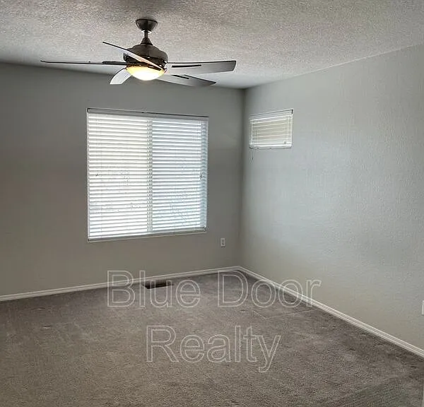 1813 Cortina Loop SE — Photo 16
