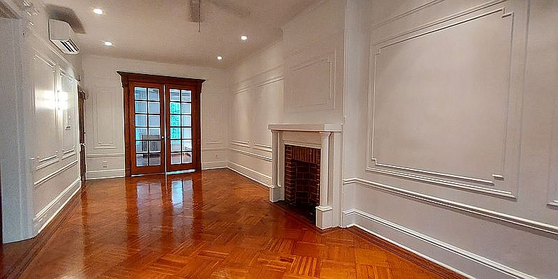 1st image of 579 Macdonough St #2