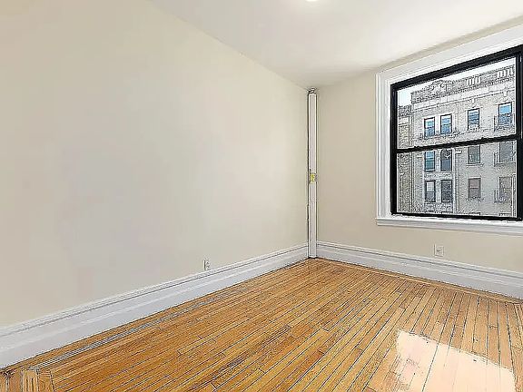 3rd image of 631 W 207th St #55631