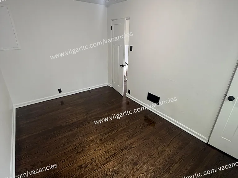 600 W 46th Ave — Photo 37