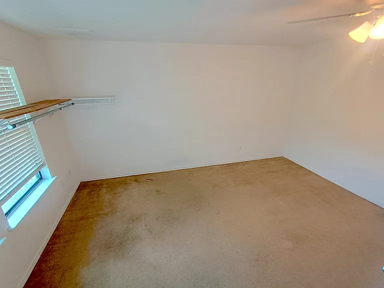 6213 Ringsby Rd — Photo 1