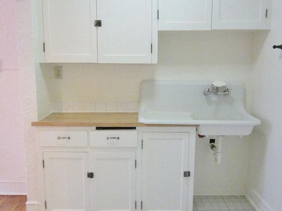 4th image of 1420 E 13th Ave APT 12