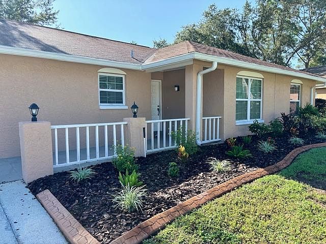 Exterior: Front of House