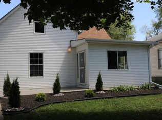 2504 S 8th St, Lincoln, NE 68502