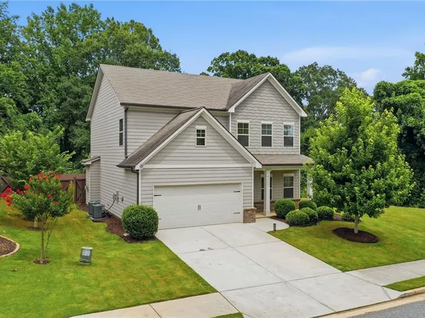 896 Brighton Park Cir, Hoschton, GA 30548