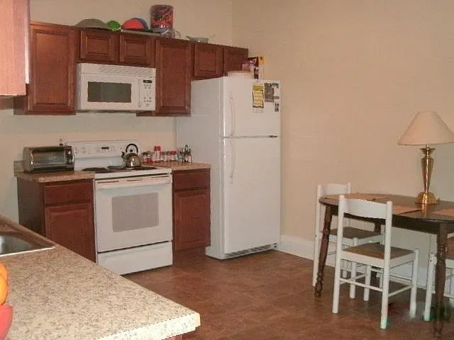 Victor 2357 - 1 — Photo 3