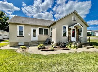 1120 Pulaski St, Peru, IL 61354