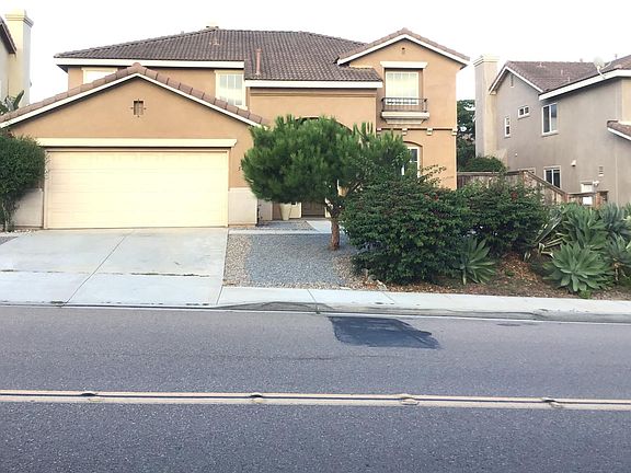 5th image of 548 Crestwood Dr