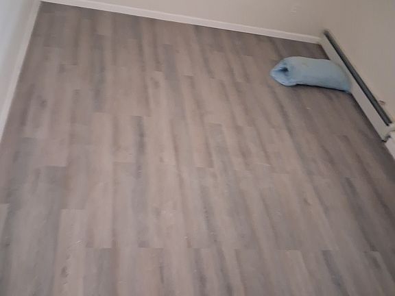 2nd image of 650 Kennedy Blvd #4