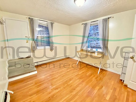3rd image of 41 Anderson St APT B