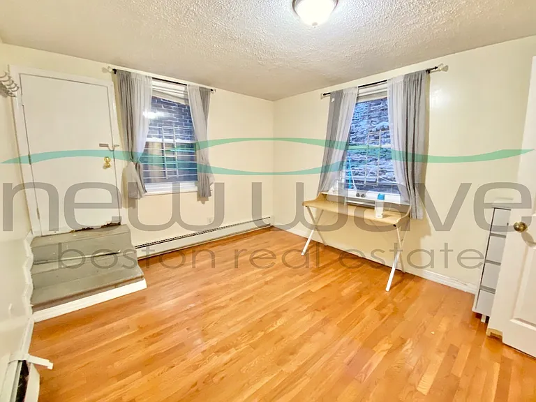 41 Anderson St #B — Photo 3