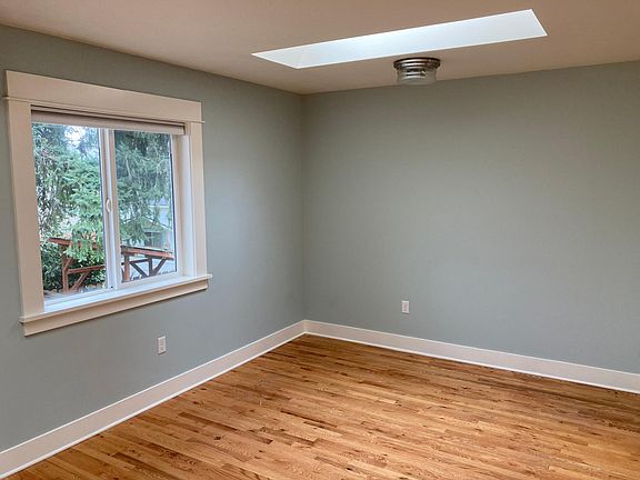 Livingroom/Skylight