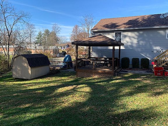 4th image of this home