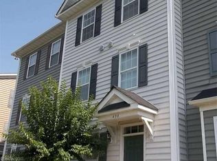 408 Teton Cir, Suffolk, VA 23435