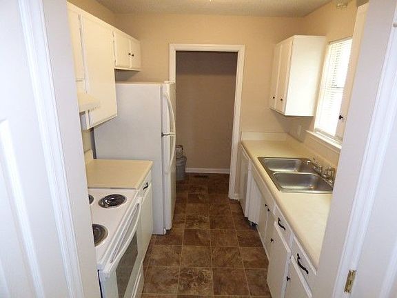 4th image of 1509 Laurel Ct