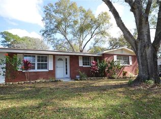 203 6th St NE, Ruskin, FL 33570