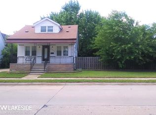 22809 Rein Ave, Eastpointe, MI 48021