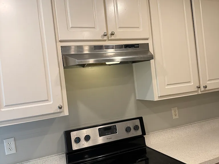 Cottage Grove Pl — Photo 38