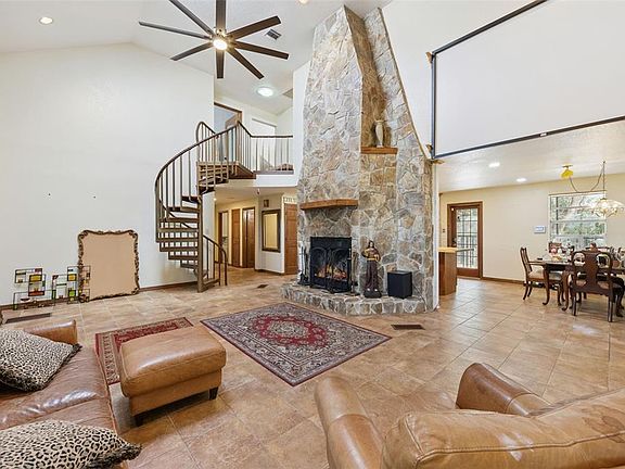 2nd image of 539 Tabatha Dr