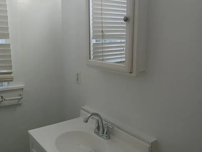743 Springfield Ave — Photo 11