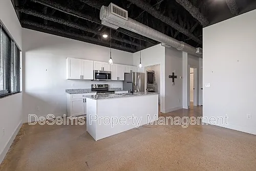 295 Plus Park Blvd #116 Photo 1