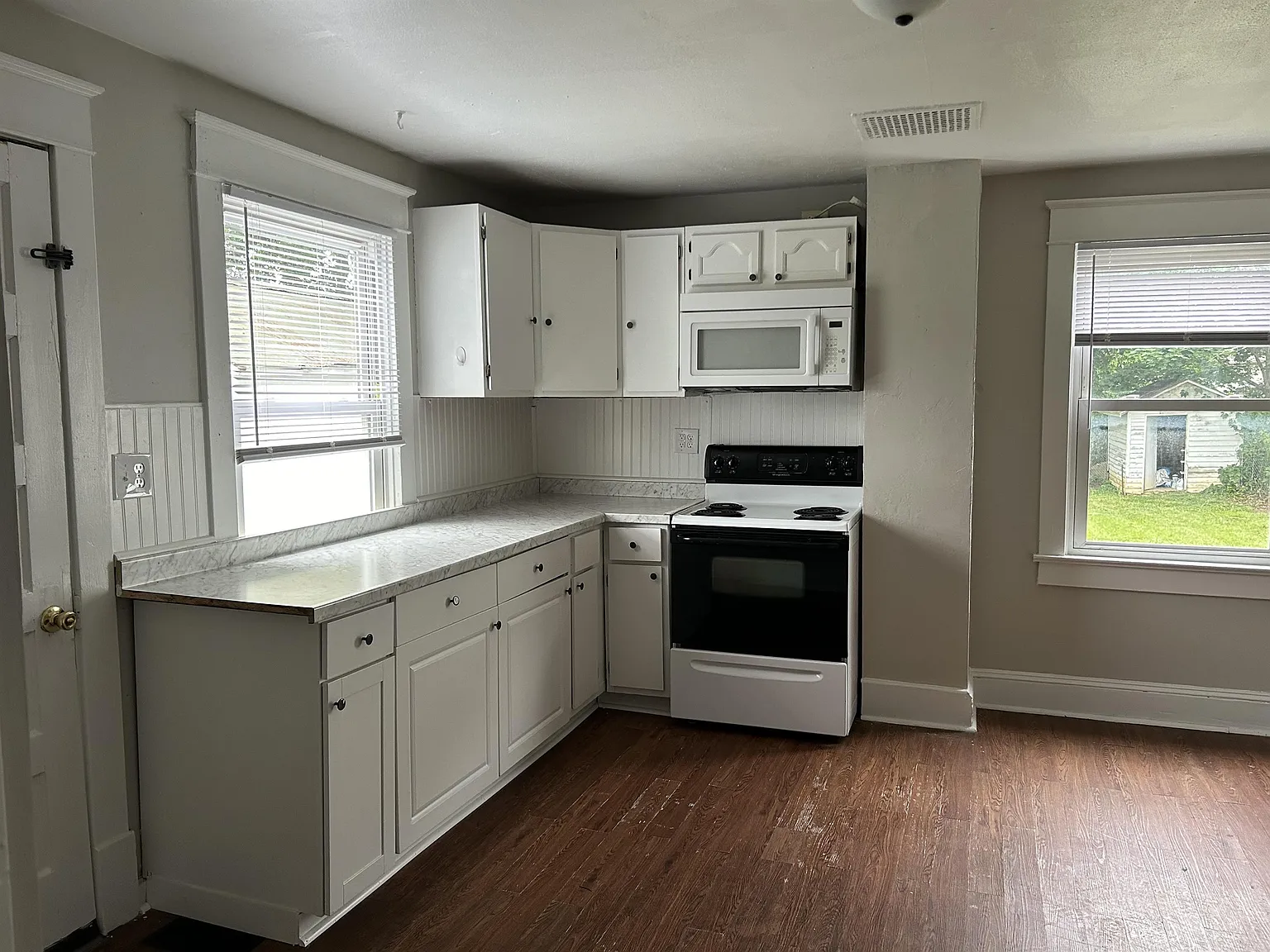 26 Jackson Avenue - 26 — Photo 3