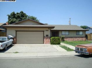 3069 Del Rio Dr, Stockton, CA 95204