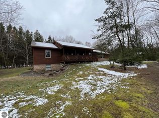 3820 W Houghton Lake Rd, Lake City, MI 49651