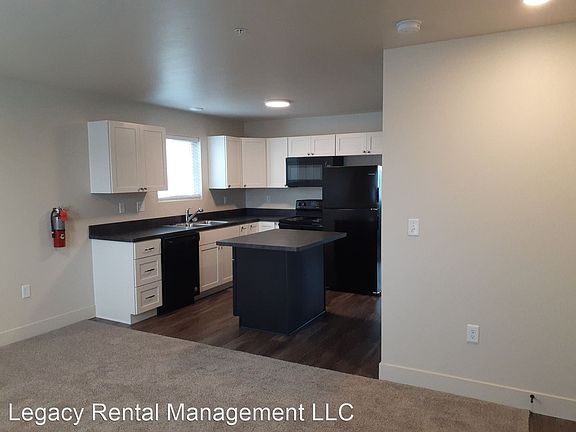 3rd image of 310 Ella Ln Building 9-9101