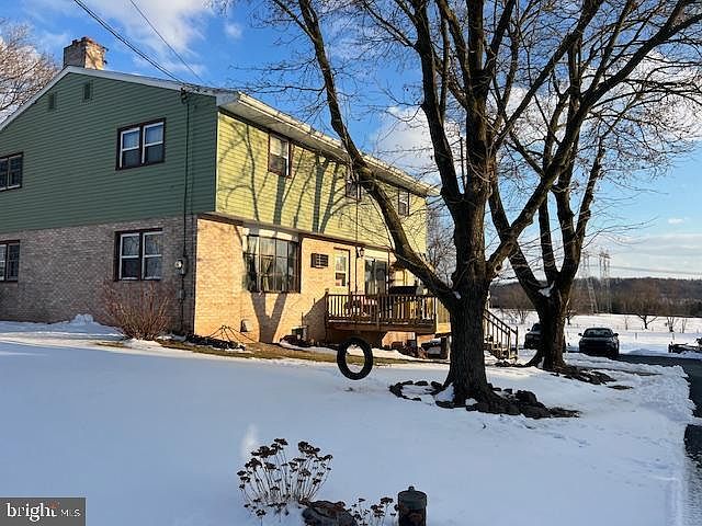 2nd image of 1309 Mapledale Rd