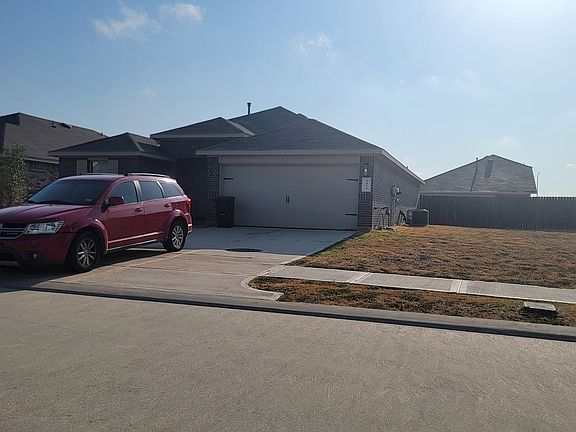3rd image of 5426 Tindarey Bluff Trl