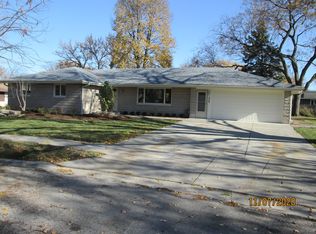 502 Lavinia Ln, Joliet, IL