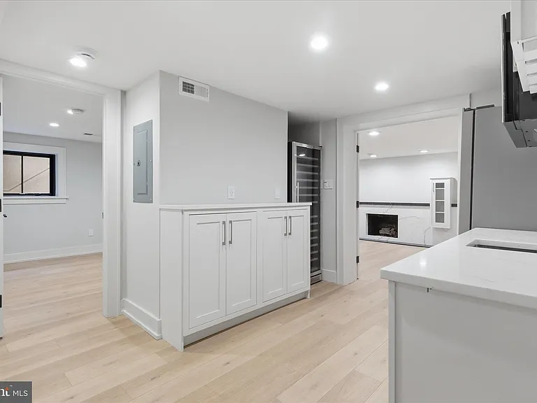5921 Chesterbrook Rd — Photo 79