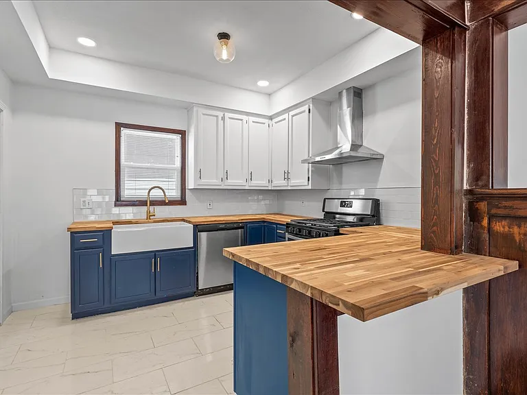 3619 Benton Blvd #1 — Photo 6