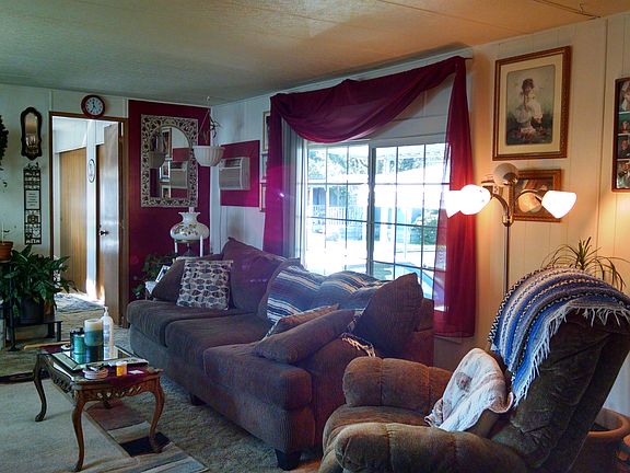 4th image of 296 Island Aire Dr