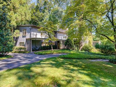 108 Kemp Rd W, Greensboro, NC, 27410