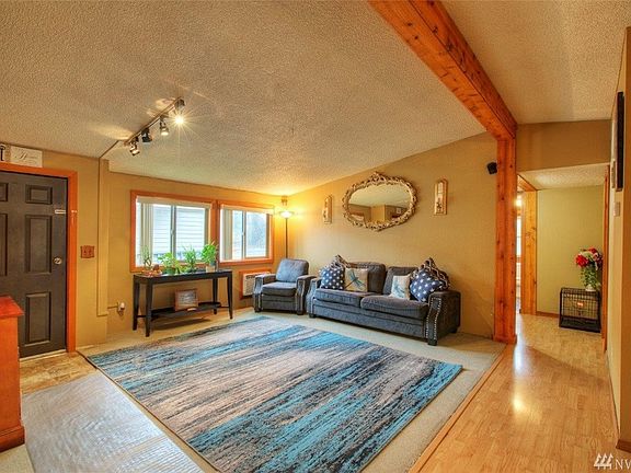 2nd image of 15410 SE 272nd St Unit 20