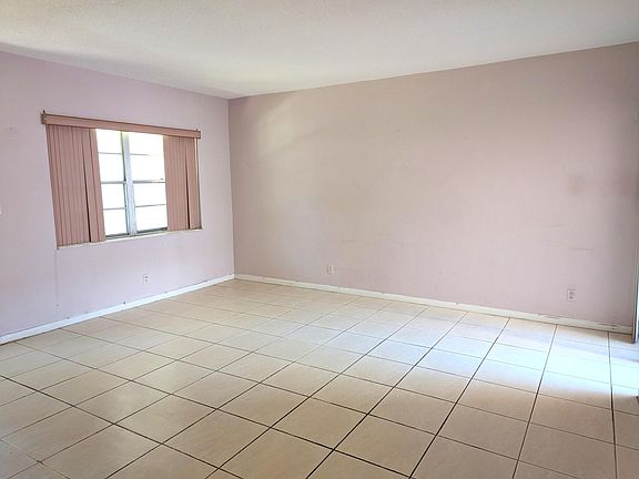 5th image of 1481 S Ocean Boulevard #129C