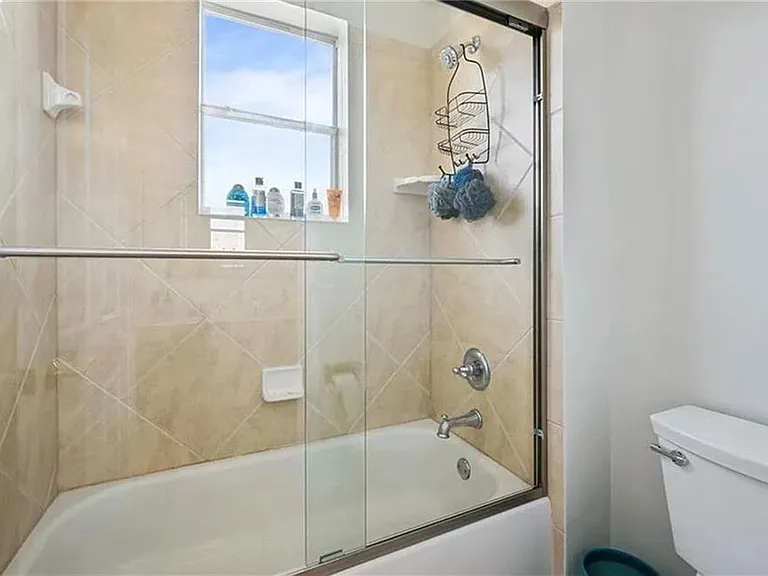 19396 La Serena Dr — Photo 20