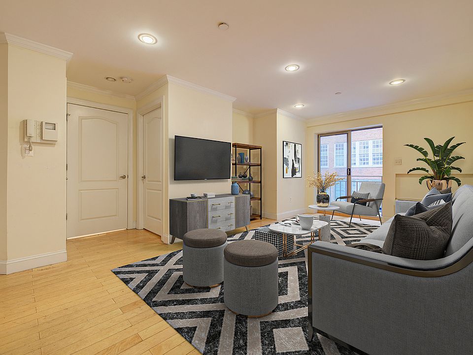 1st image of 213 Mulberry St #6RR