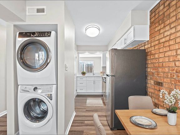 3rd image of 650 S Campus Ave #1
