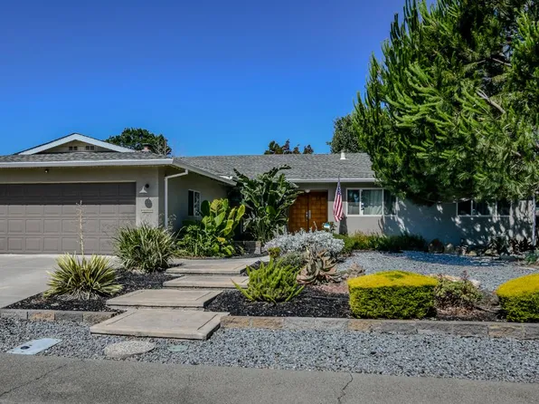 1012 Cottonwood St, Woodland, CA 95695