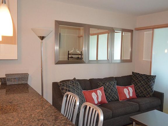 3rd image of 7453 Sunset Harbor Dr Unit 304