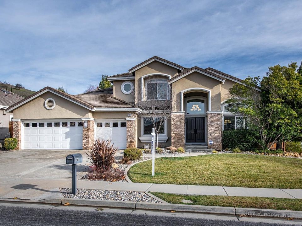 1st image of 6604 Rocky Crest Dr
