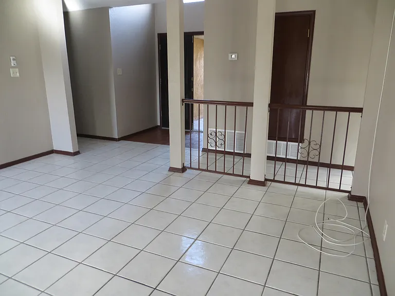 7772 Iroquois Dr — Photo 6