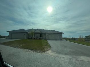 4476 W Madeline Ln UNIT 26, Sturgeon Bay, WI 54235