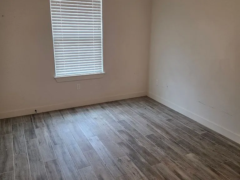 2143 Sweetwater Ranch Ave — Photo 11