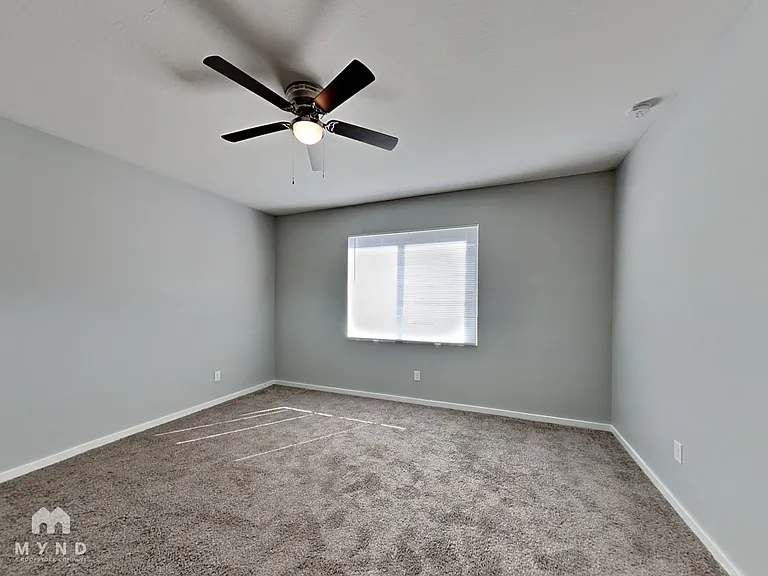 6041 S 8th Pl — Photo 7
